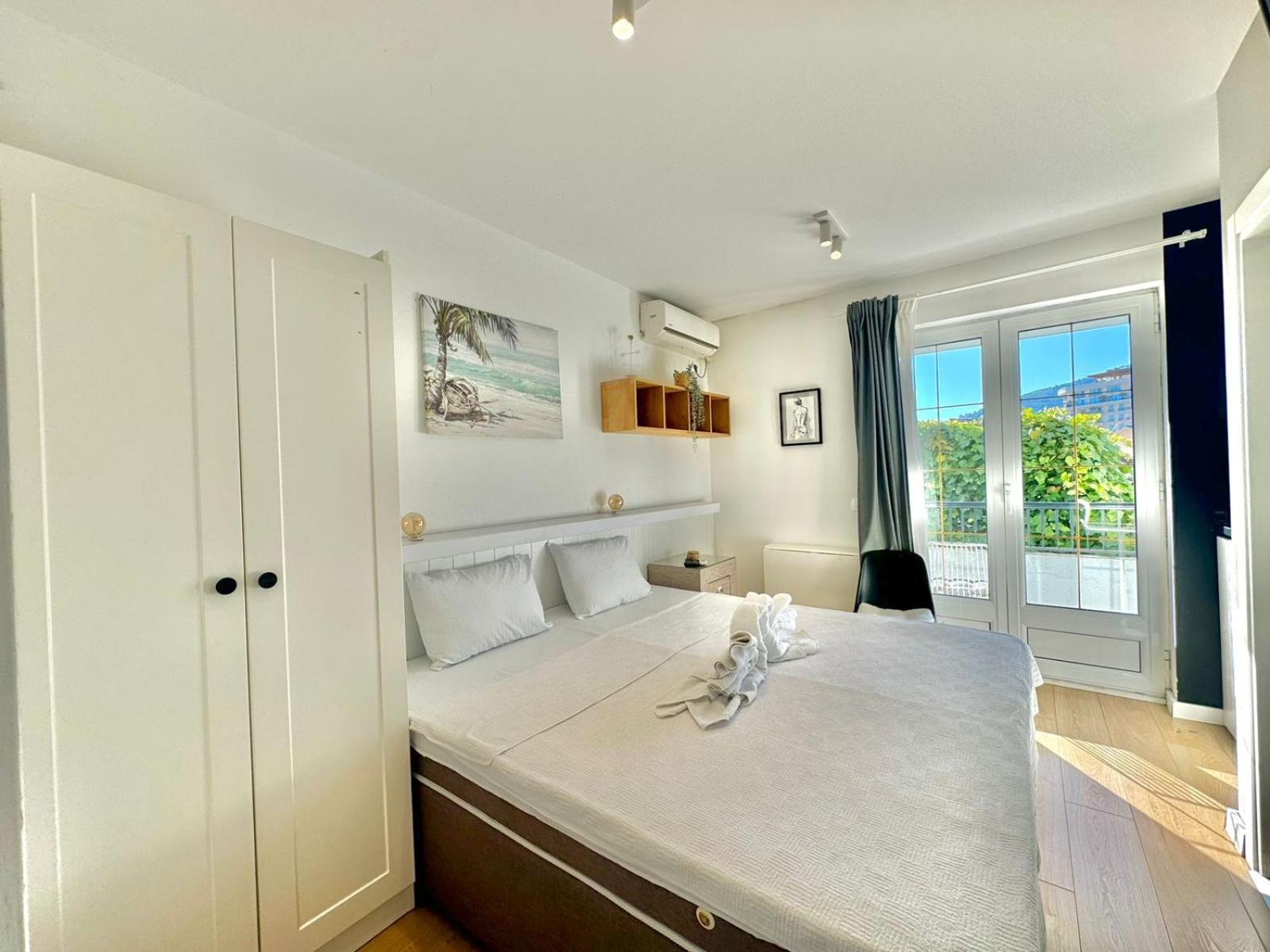 Apartmani Terminal Budva Ngoại thất bức ảnh