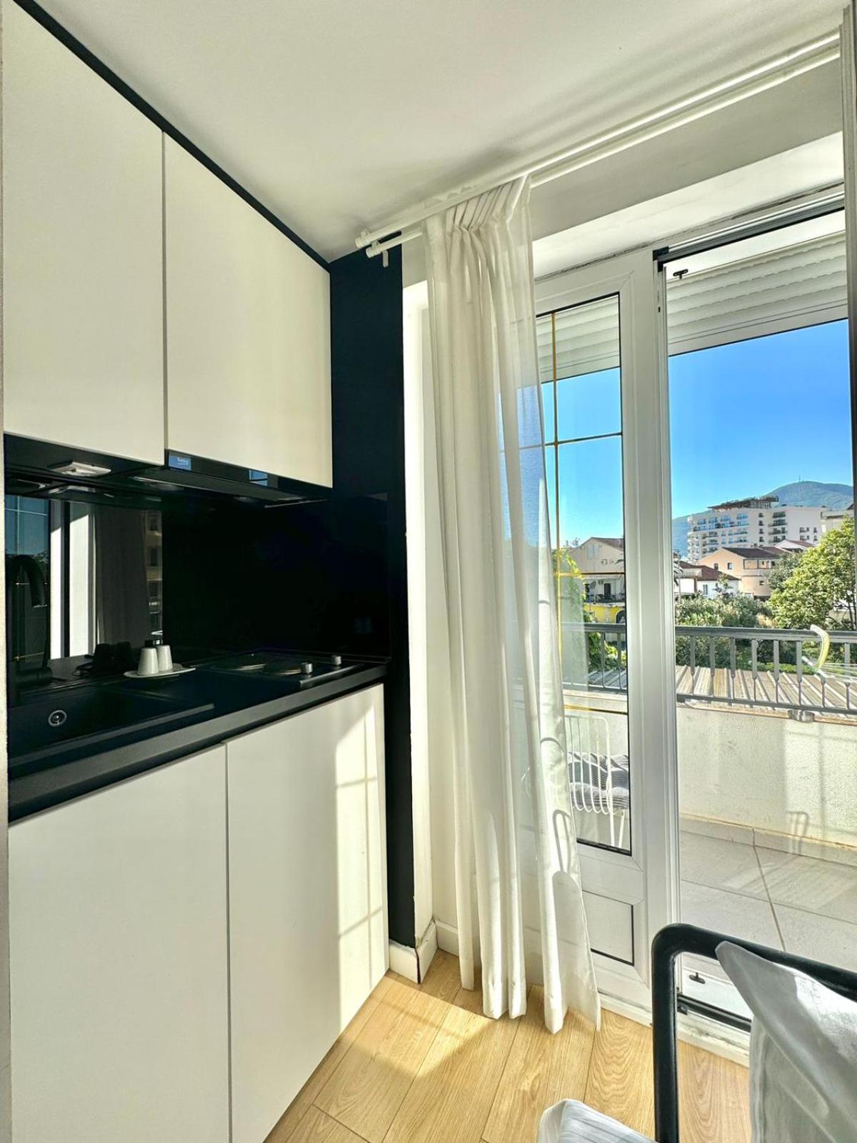 Apartmani Terminal Budva Ngoại thất bức ảnh